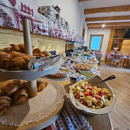 La Genzianella Guest house *