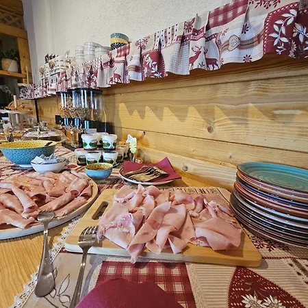La Genzianella Guest house *