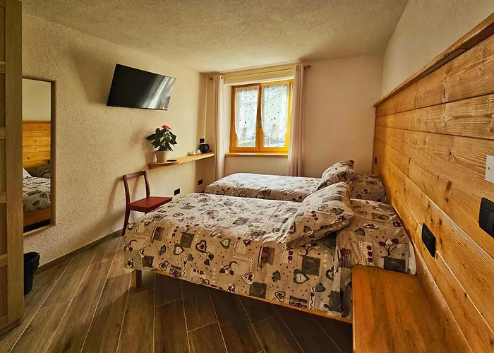 게스트하우스 La Genzianella 3*