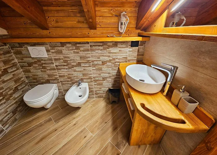 게스트하우스 La Genzianella 3*